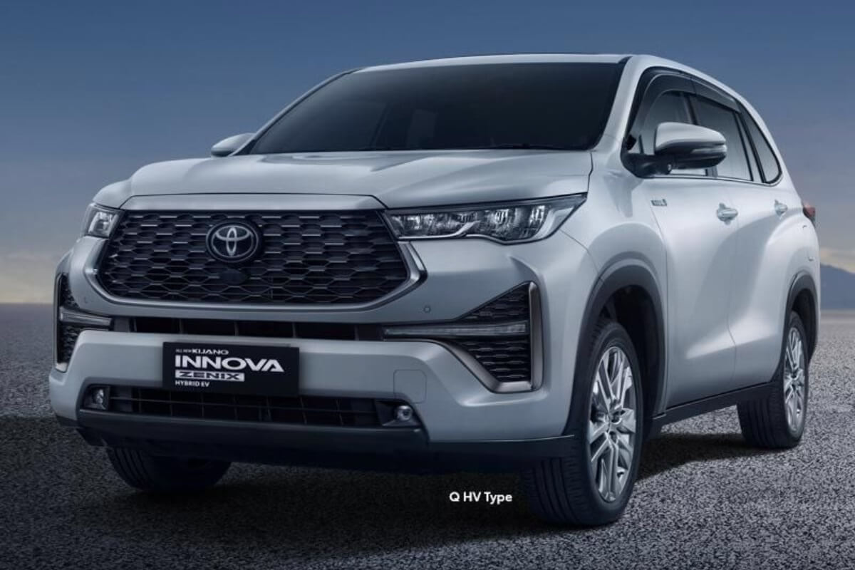 Toyota Innova 2023 chờ về Việt Nam lấy lại vị trí